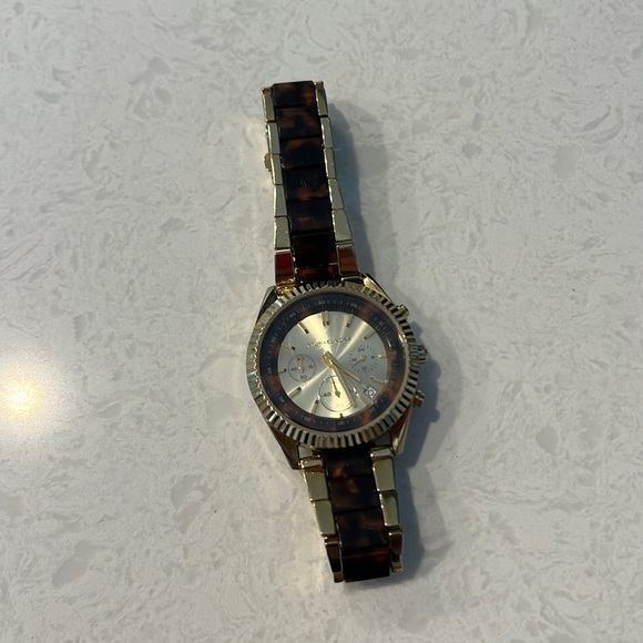 Michael Kors watch - Picture 3 of 3